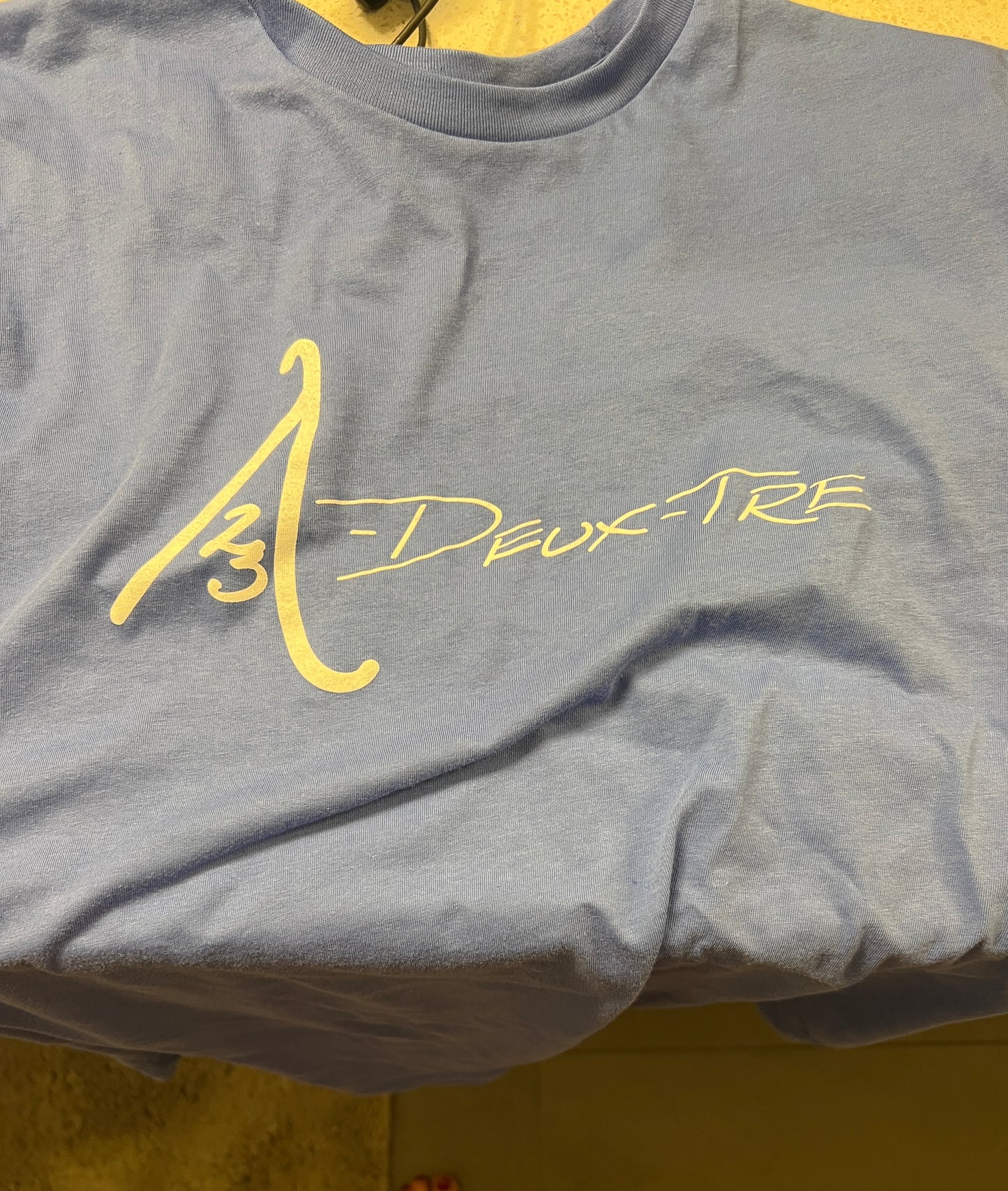 Tri blend short sleeve T